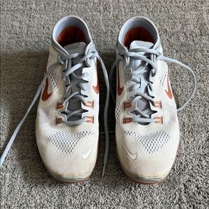 Nike Free Tr Fit 4 Women’s White and Orange Athletic Shoes